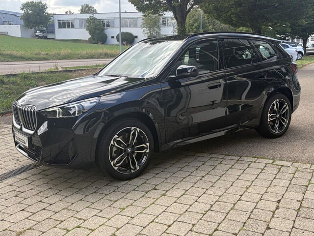BMW X1 x23d M Sport AktivS.HUD ACC SurView.Ha/Ka.19 Sportpaket Bluetooth Navi LED Vollleder Klima PDC el Ansicht 3 für Fahrzeugdetailseite