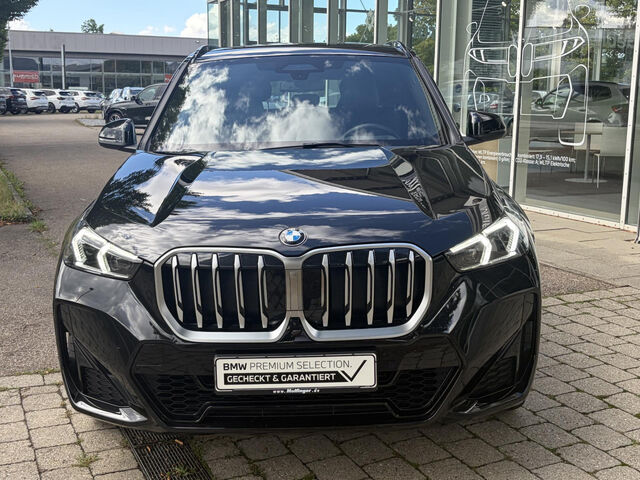BMW X1 x23d M Sport AktivS.HUD ACC SurView.Ha/Ka.19 Sportpaket Bluetooth Navi LED Vollleder Klima PDC el Ansicht 4 für Fahrzeugdetailseite