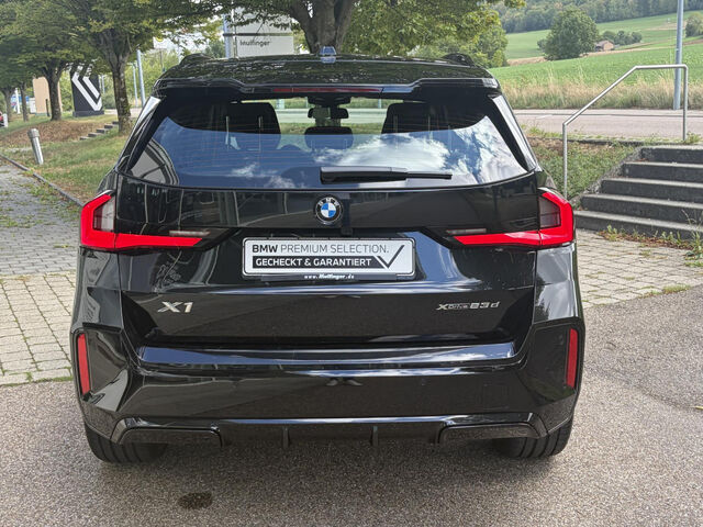 BMW X1 x23d M Sport AktivS.HUD ACC SurView.Ha/Ka.19 Sportpaket Bluetooth Navi LED Vollleder Klima PDC el Ansicht 7 für Fahrzeugdetailseite