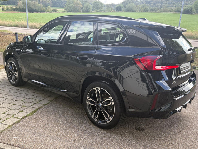 BMW X1 x23d M Sport AktivS.HUD ACC SurView.Ha/Ka.19 Sportpaket Bluetooth Navi LED Vollleder Klima PDC el Ansicht 8 für Fahrzeugdetailseite