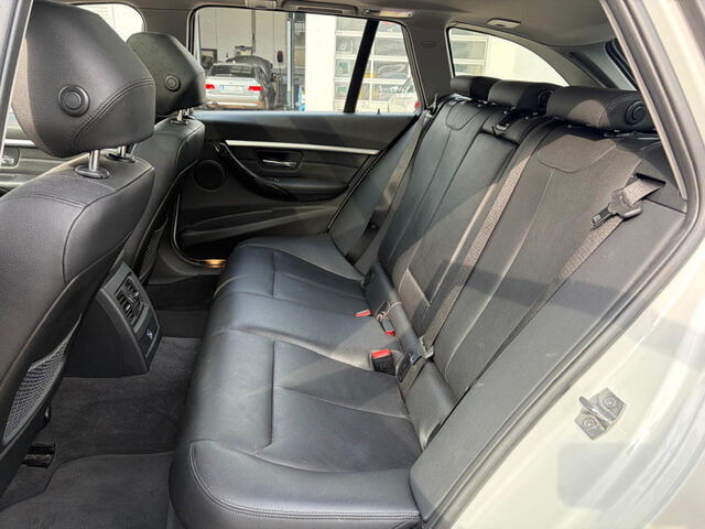 BMW 340 i xDr.T. Leder HUD Pano-NUR Händler/Export Bluetooth Navi LED Vollleder Klima PDC el. Fenster Ansicht 10 für Fahrzeugdetailseite