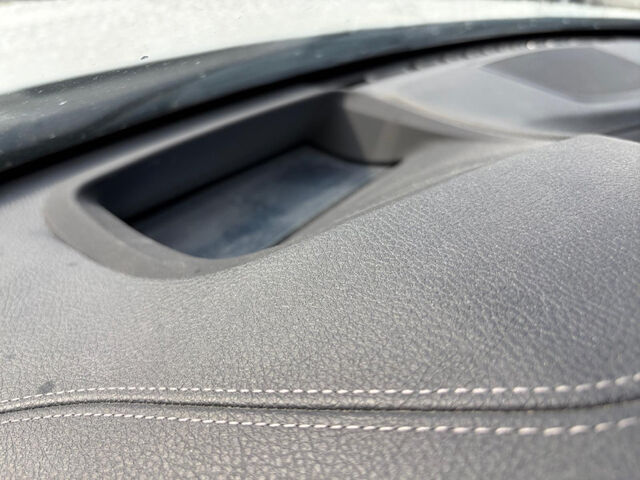 BMW 340 i xDr.T. Leder HUD Pano-NUR Händler/Export Bluetooth Navi LED Vollleder Klima PDC el. Fenster Ansicht 13 für Fahrzeugdetailseite