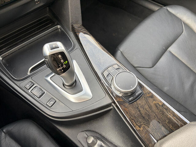 BMW 340 i xDr.T. Leder HUD Pano-NUR Händler/Export Bluetooth Navi LED Vollleder Klima PDC el. Fenster Ansicht 15 für Fahrzeugdetailseite