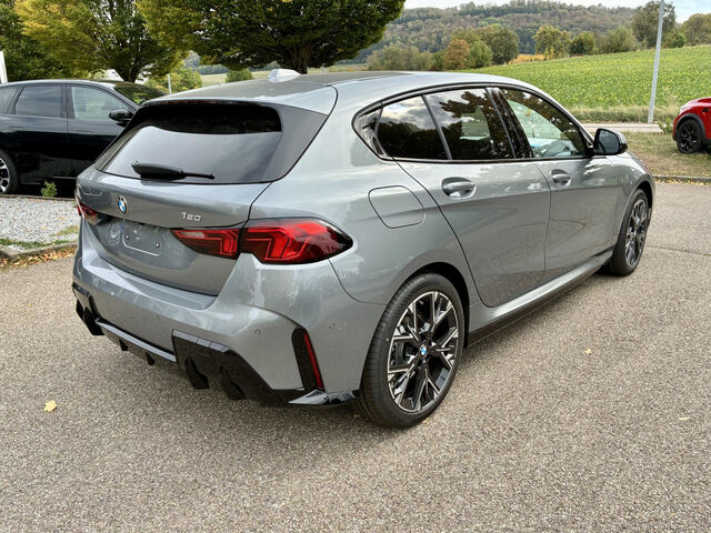 BMW 120 BMW 120i M Sport LED SOFORT Lager Sportpaket Klima PDC Ansicht 5 für Fahrzeugdetailseite