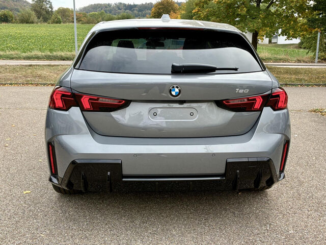 BMW 120 BMW 120i M Sport LED SOFORT Lager Sportpaket Klima PDC Ansicht 6 für Fahrzeugdetailseite