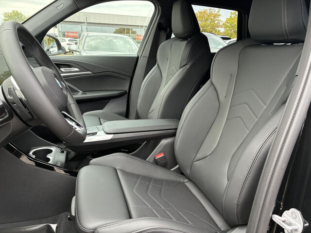 BMW X1 sDrive18i M Sport AHK HUD SOFORT Lager Sportpaket Navi LED PDC Ansicht 11 für Fahrzeugdetailseite