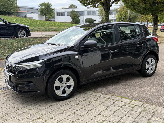 DACIA Sandero TCe 90 Essential LED Klima Tempomat el. Fenster Ansicht 5 für Fahrzeugdetailseite