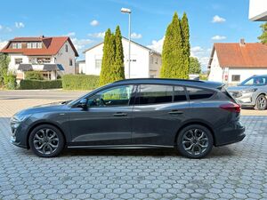 FORD Focus Turnier 1.0 ST Line ABSTANDST. LED KAMERA