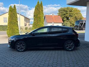 FORD Focus Limousine 1.0 ST Line KAMERA ABSTANDST.