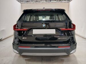 BMW X1 20 d xDrive AHK KEYLESS TEMPOMAT KAMERA LED