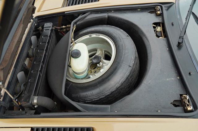 FERRARI 308 GTS Vergaserversion