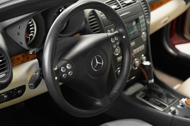 MERCEDES-BENZ SLK 55 AMG