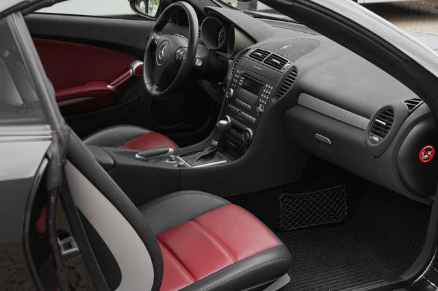 MERCEDES-BENZ SLK 55 AMG *1.Hand,AIRSCARF,Auslieferung DE*