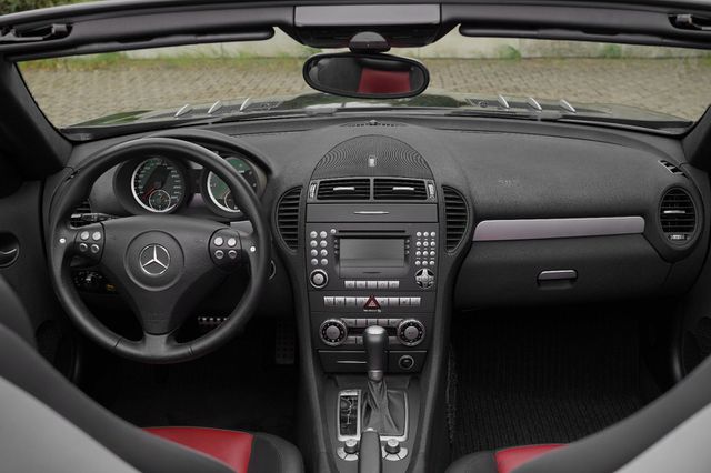 MERCEDES-BENZ SLK 55 AMG *1.Hand,AIRSCARF,Auslieferung DE*