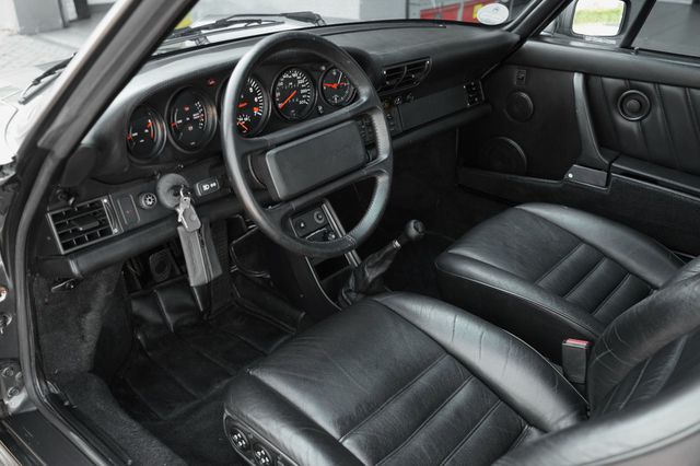 PORSCHE 930 Turbo Cabrio*deutsches Fahrzeug*5-Gang*