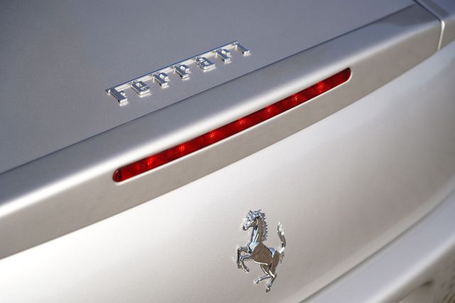 FERRARI 360 Modena *Handschalter, Nachlackierungsfrei*