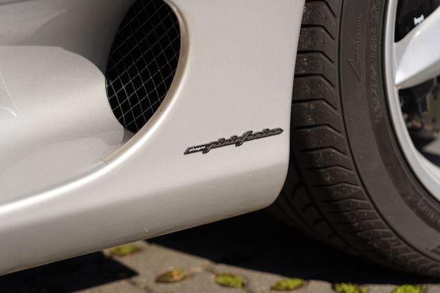 FERRARI 360 Modena *Handschalter, Nachlackierungsfrei*