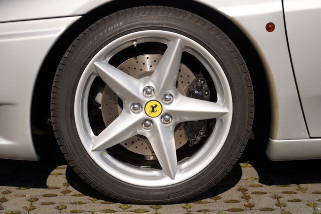 FERRARI 360 Modena *Handschalter, Nachlackierungsfrei*