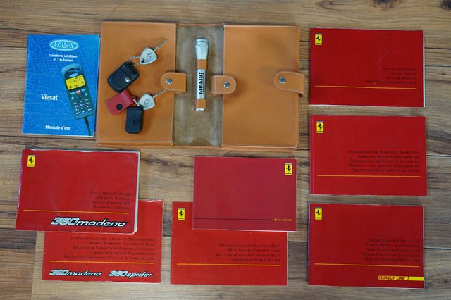 FERRARI 360 Modena *Handschalter, Nachlackierungsfrei*