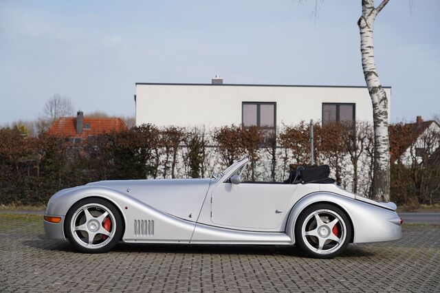 MORGAN Aero 8