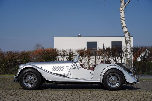 MORGAN Plus 8 *42 Jahre in letzter Hand*traumhaft!*