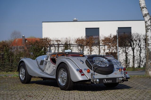 MORGAN Plus 8 *42 Jahre in letzter Hand*traumhaft!*