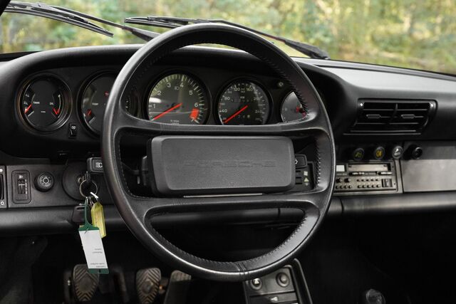 PORSCHE 911 Carrera 3,2 *Unfallfrei,28 Wartungen*