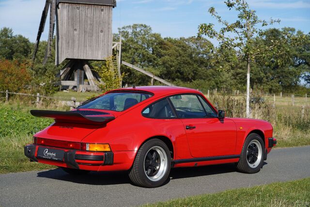 PORSCHE 911 Carrera 3,2 *Unfallfrei,28 Wartungen*