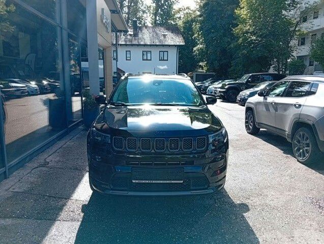 JEEP Compass S Plug-In Hybrid 4WD Ansicht 15 für Fahrzeugdetailseite