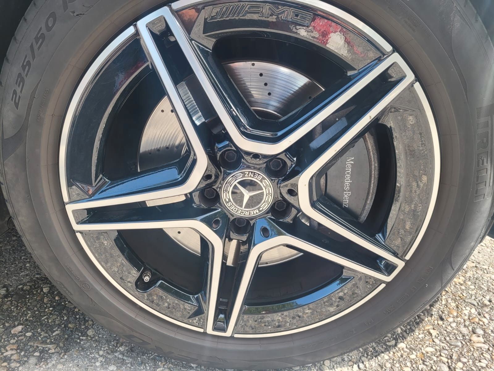 MERCEDES-BENZ GLB 250 AMG LINE  250 4Matic Pano Ansicht 18 für Fahrzeugdetailseite