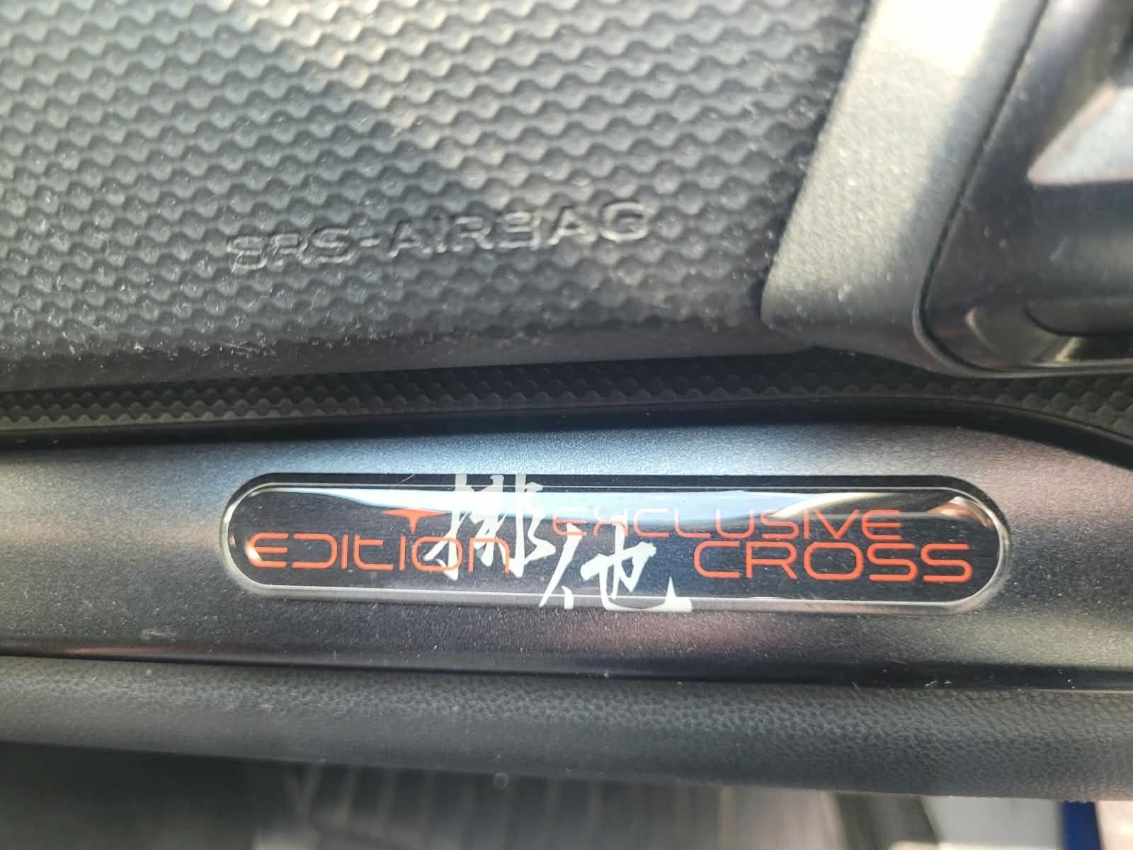 SUBARU Forester Edition Exclusive Cross Ansicht 19 für Fahrzeugdetailseite