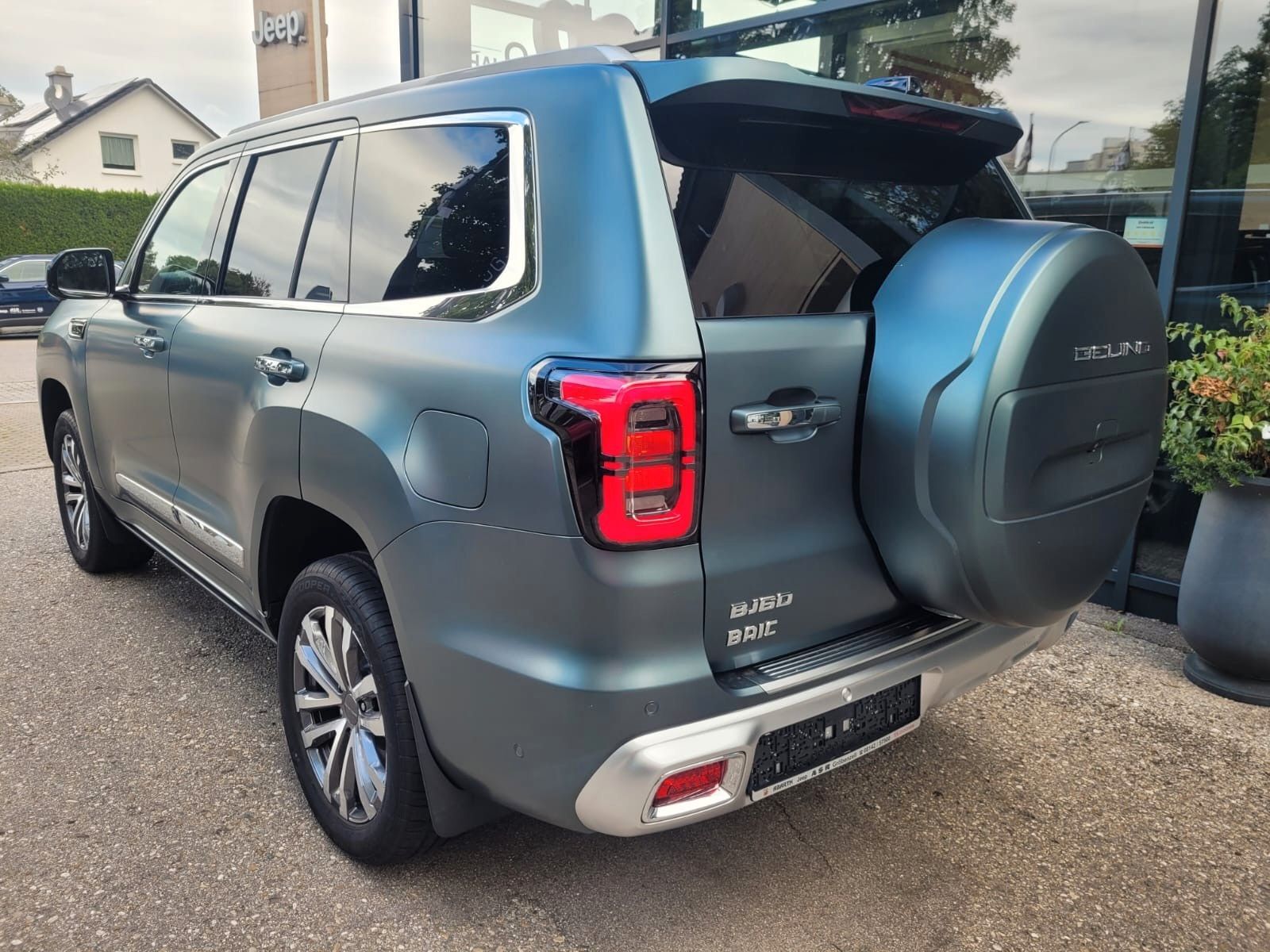 BAIC BJ60 Flagship 4WD 7Sitzer  Pano Ansicht 4 für Fahrzeugdetailseite
