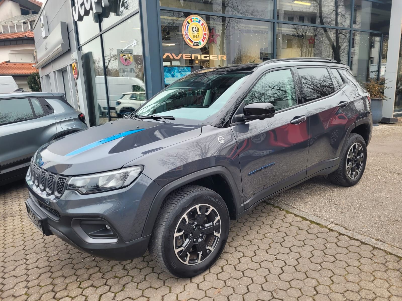 JEEP Compass Trailhawk Plug-In Hybrid 4WD MY22 +