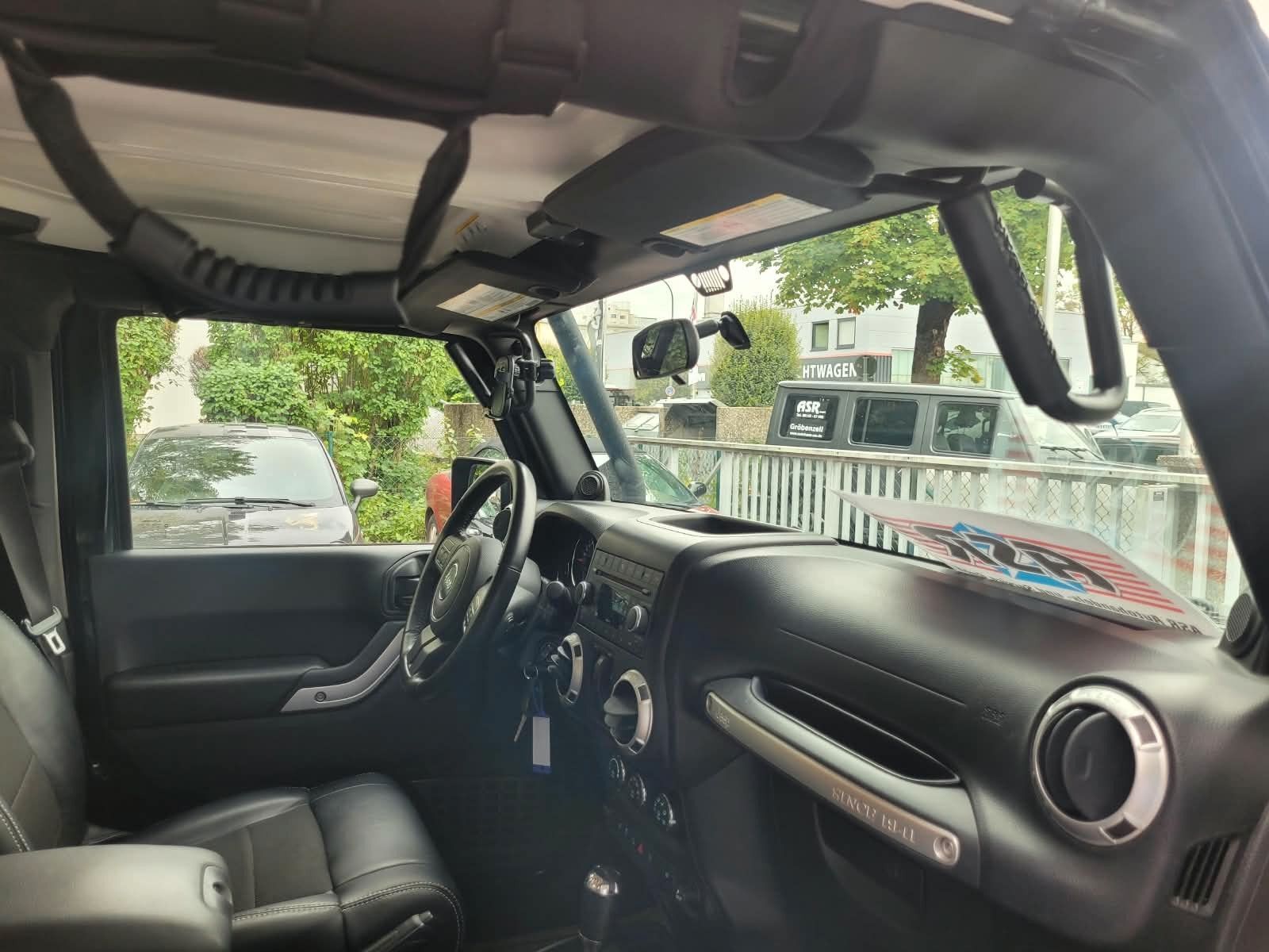 JEEP Wrangler /  Unlimited Sahara Cabrio Ansicht 11 für Fahrzeugdetailseite
