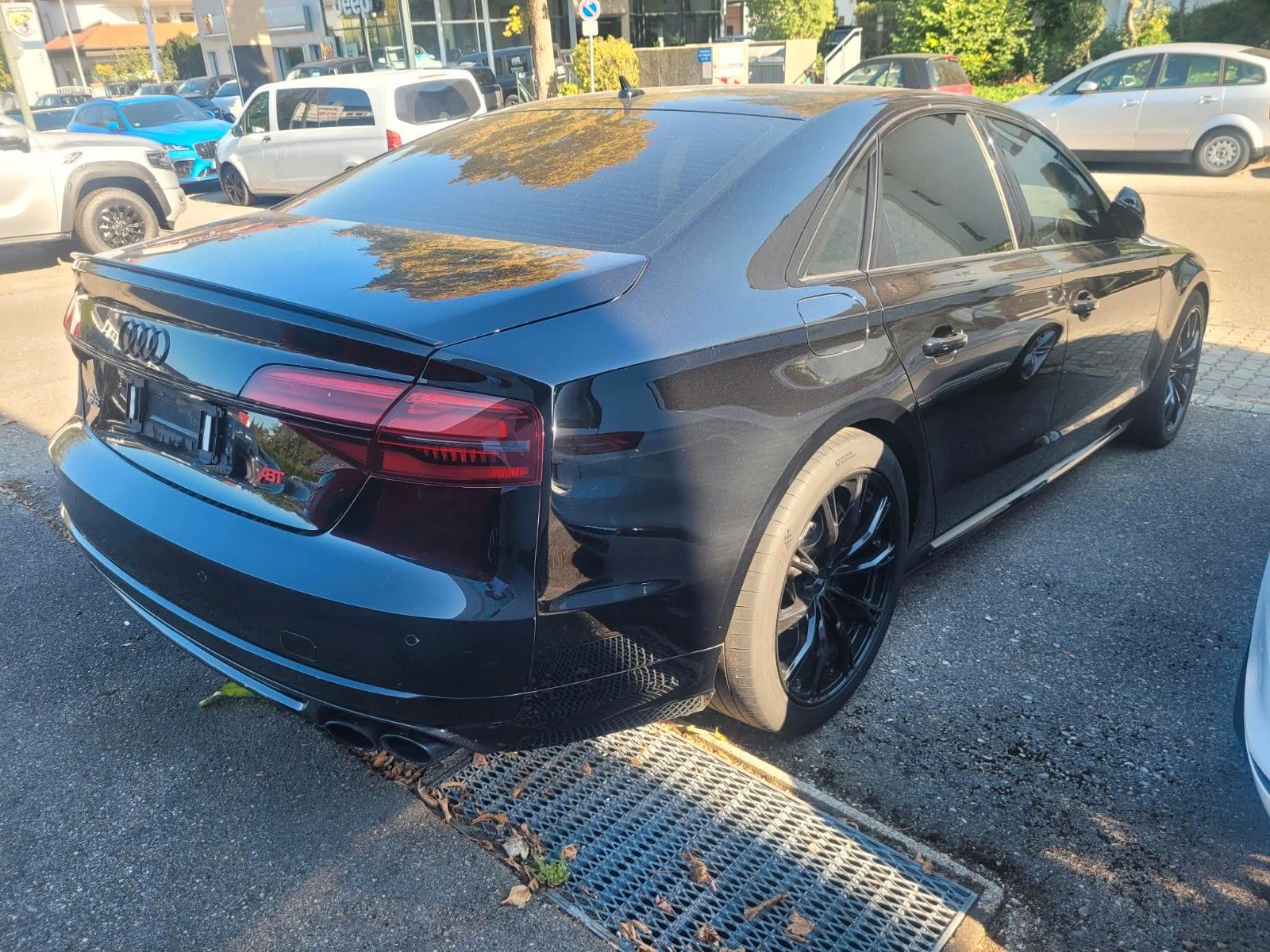 AUDI S8 4.0 TFSI quattro plus Ansicht 4 für Fahrzeugdetailseite