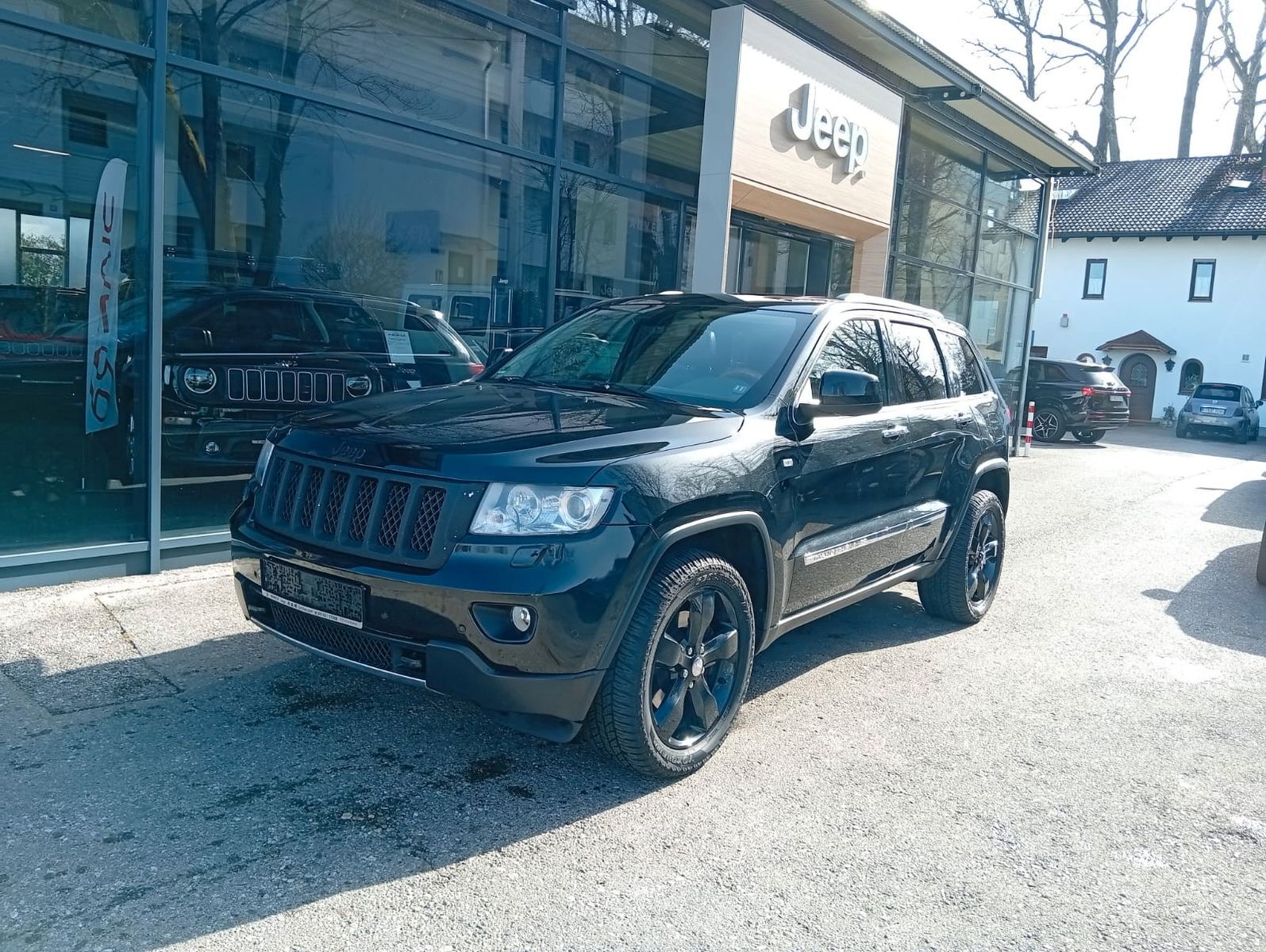 JEEP Grand Cherokee 5.7 V8 HEMI Overland Top Ansicht 3 für Fahrzeugdetailseite