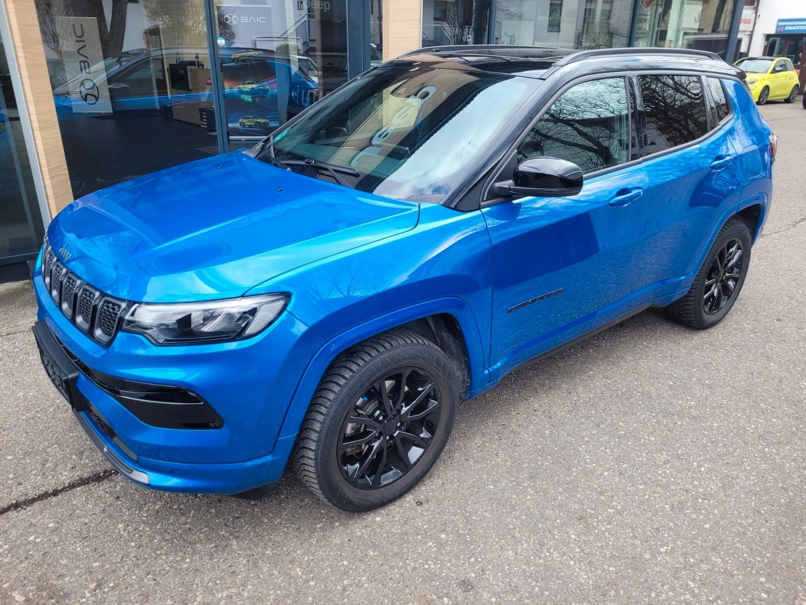 JEEP Compass S Plug-In Hybrid 4WD Ansicht 4 für Fahrzeugdetailseite