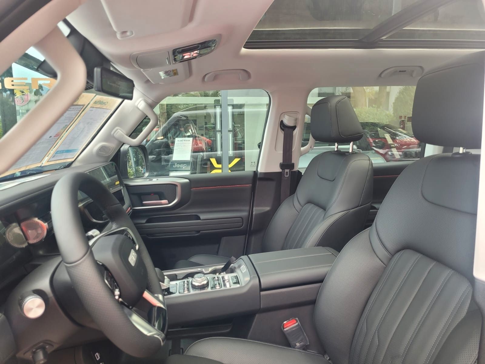 BAIC BJ60 Flagship 4WD 7Sitzer  Pano Ansicht 17 für Fahrzeugdetailseite