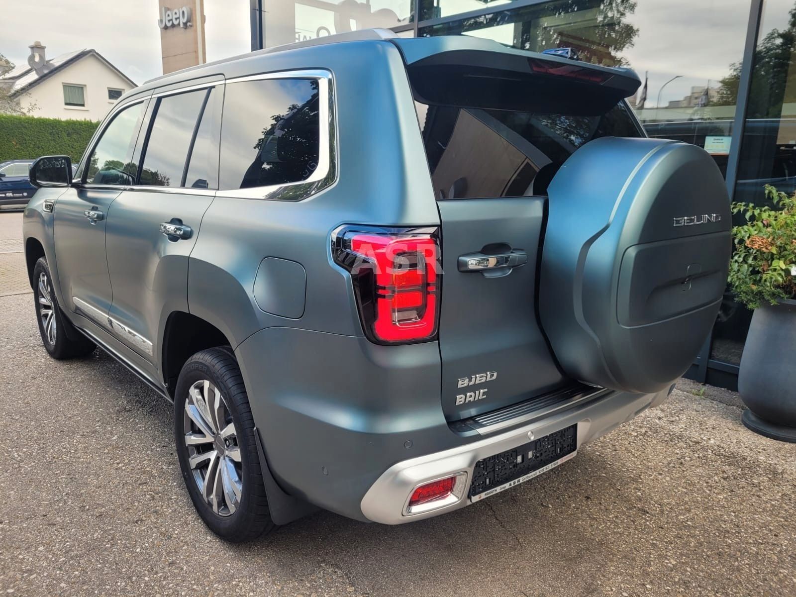 BAIC BJ60 Flagship 4WD 7Sitzer  Pano Ansicht 4 für Fahrzeugdetailseite