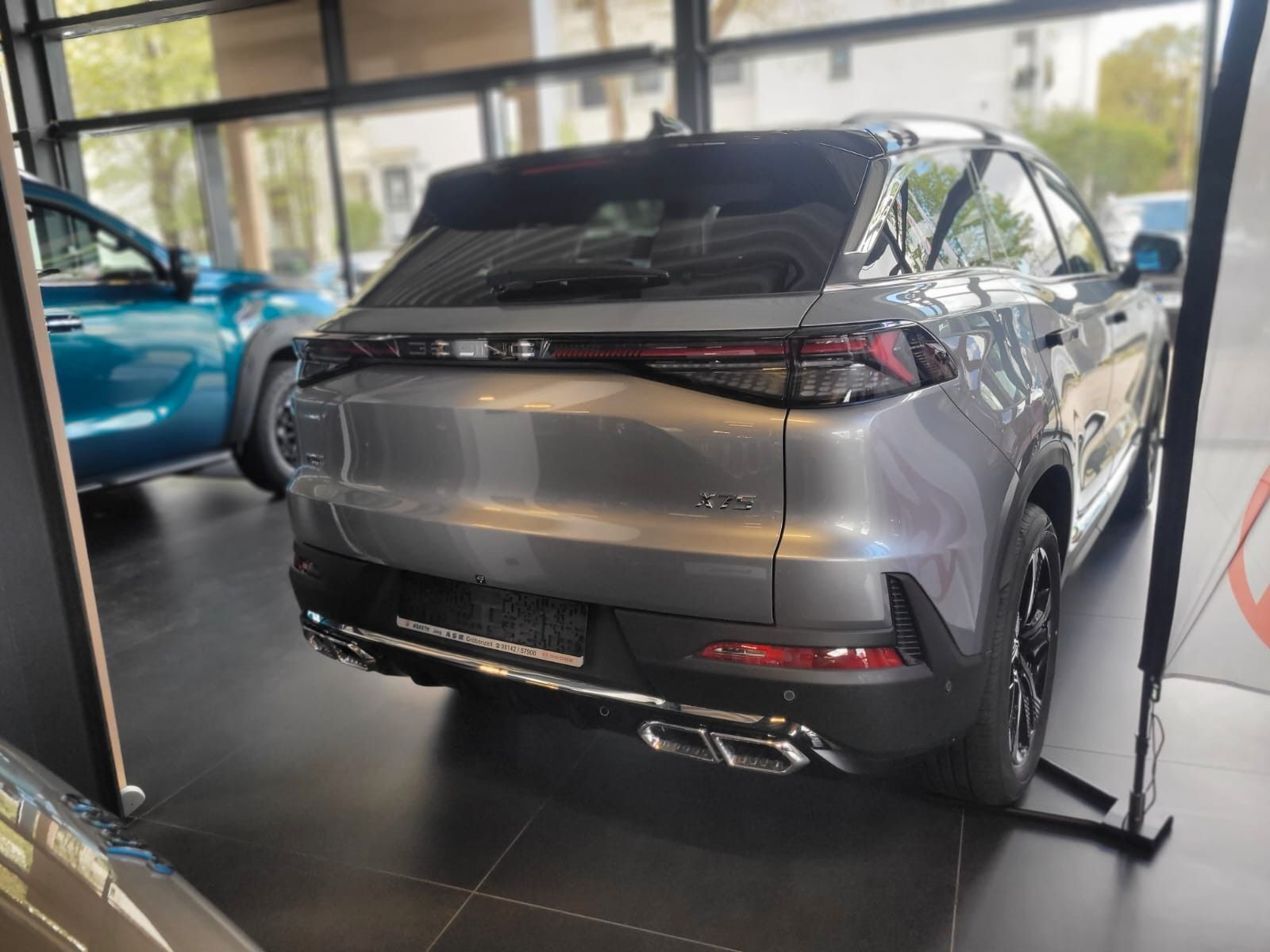 BAIC X75 Beijing Ansicht 4 für Fahrzeugdetailseite