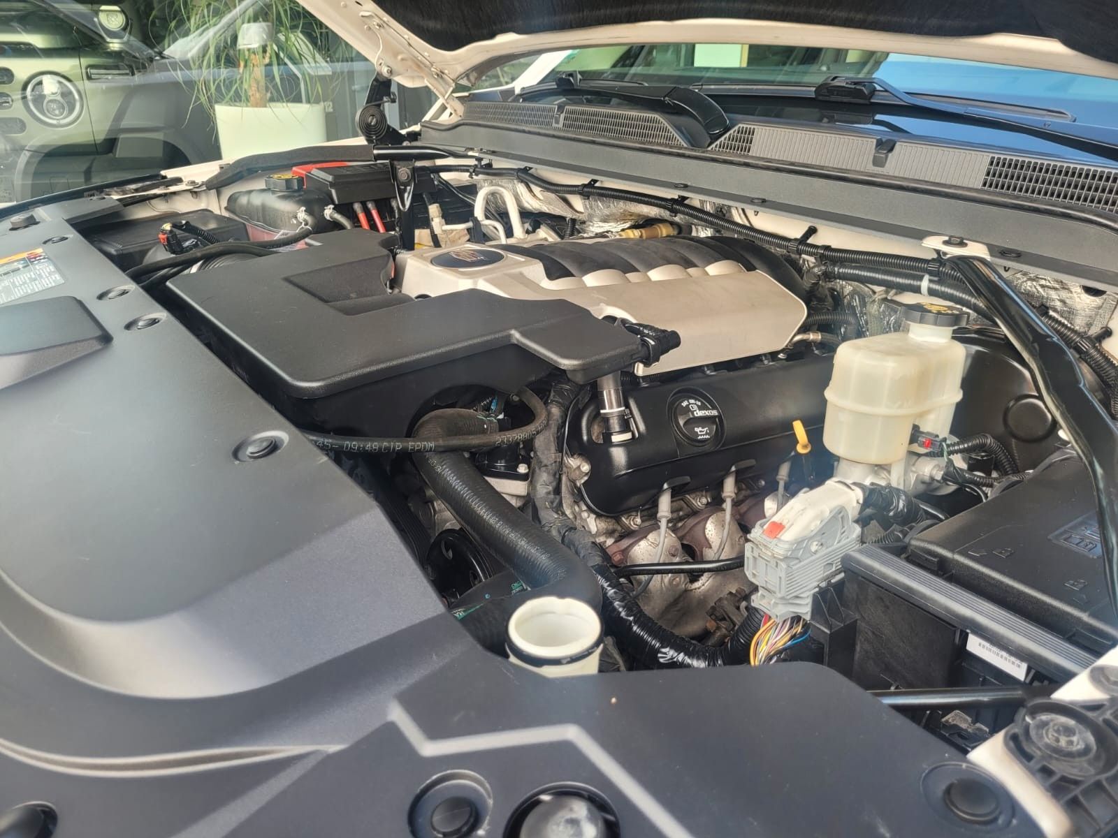 CADILLAC Escalade GMT K2XL Premium Top Ansicht 12 für Fahrzeugdetailseite