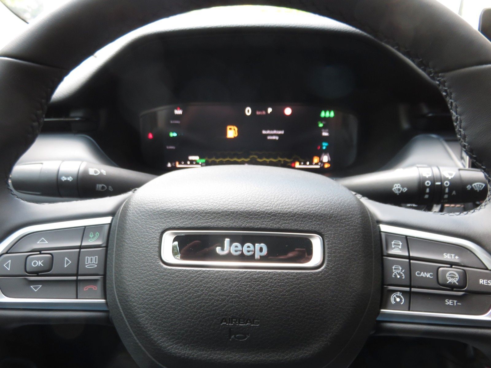 JEEP Compass High Upland  Plug-In Hybrid 4WD Ansicht 16 für Fahrzeugdetailseite