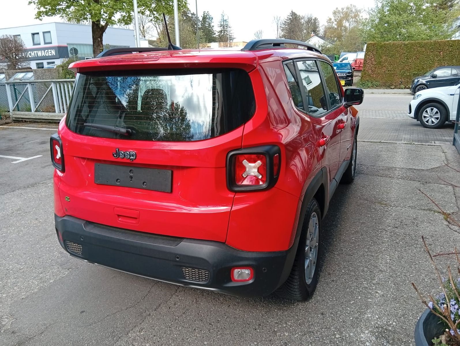 JEEP Renegade Longitude Mild-Hybrid FWD Automatic Ansicht 7 für Fahrzeugdetailseite
