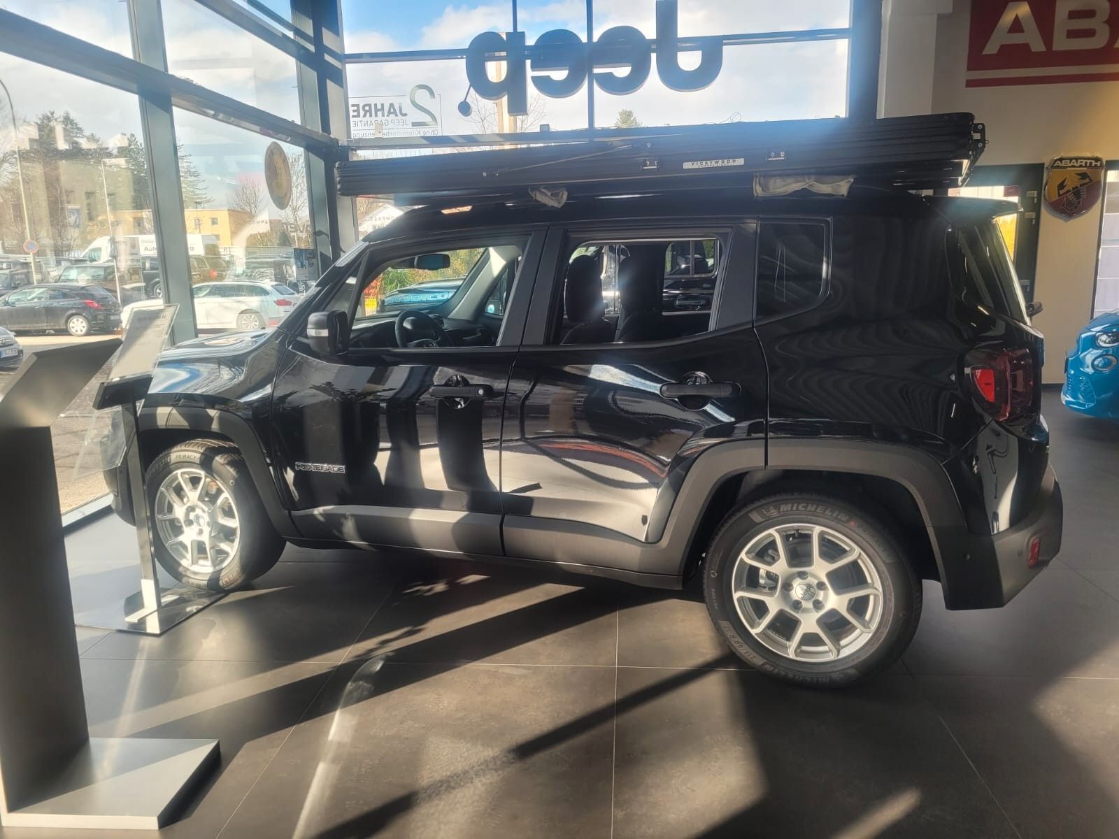 JEEP Renegade Longitude Mild-Hybrid FWD Ansicht 5 für Fahrzeugdetailseite