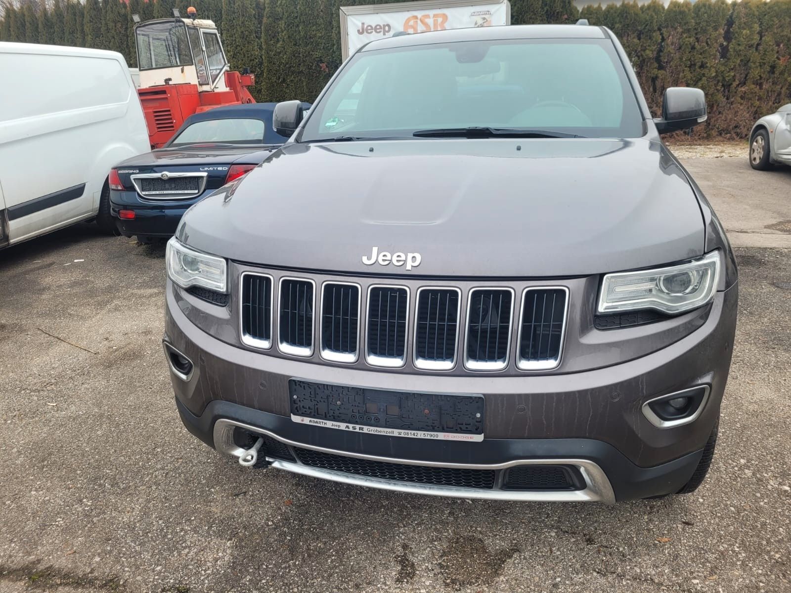 JEEP Grand Cherokee 3.0 CRD Limited Ansicht 3 für Fahrzeugdetailseite