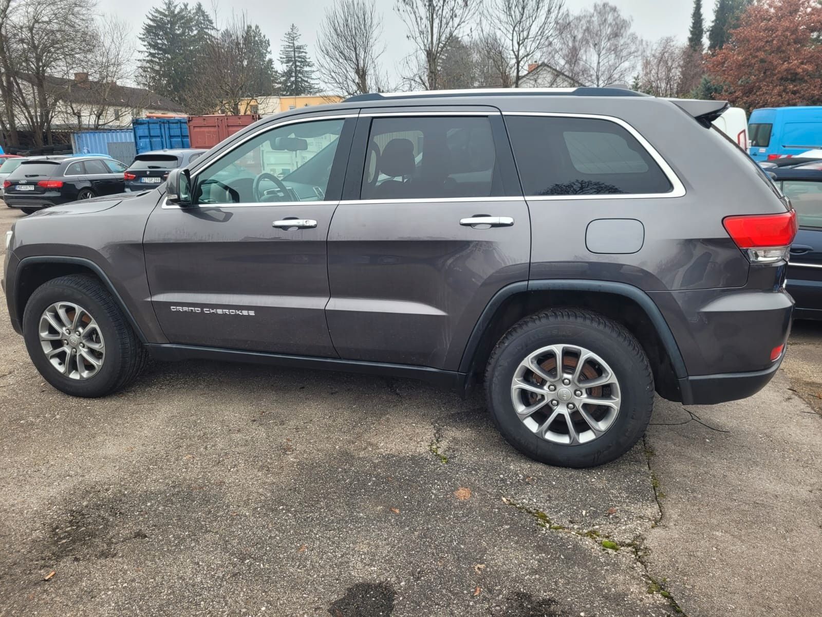 JEEP Grand Cherokee 3.0 CRD Limited Ansicht 7 für Fahrzeugdetailseite