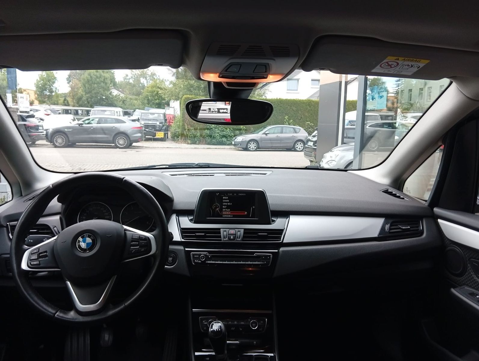 BMW 216 Active Tourer LED Scheinwerfer Advantage Top Ansicht 12 für Fahrzeugdetailseite