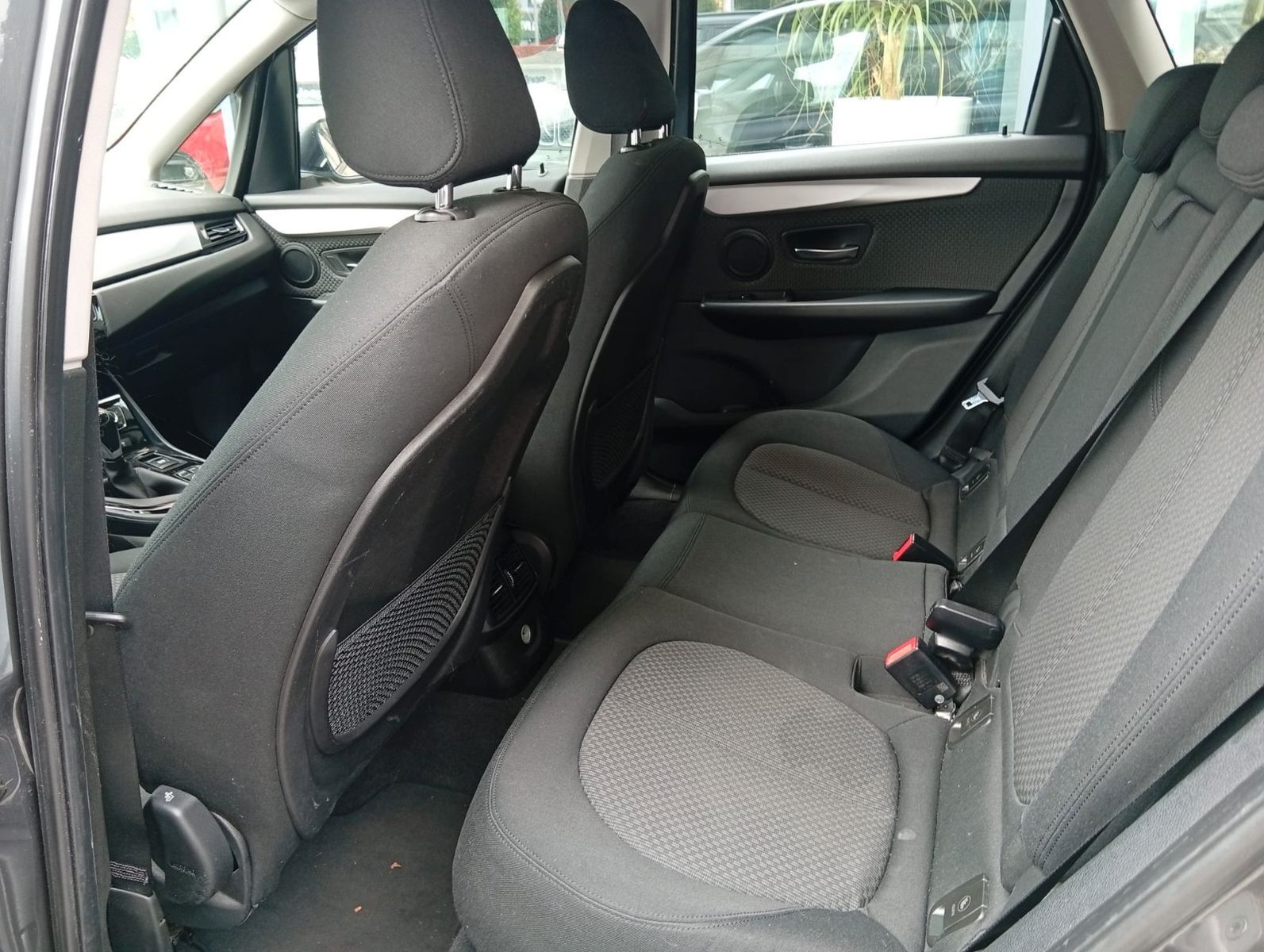 BMW 216 Active Tourer LED Scheinwerfer Advantage Top Ansicht 13 für Fahrzeugdetailseite