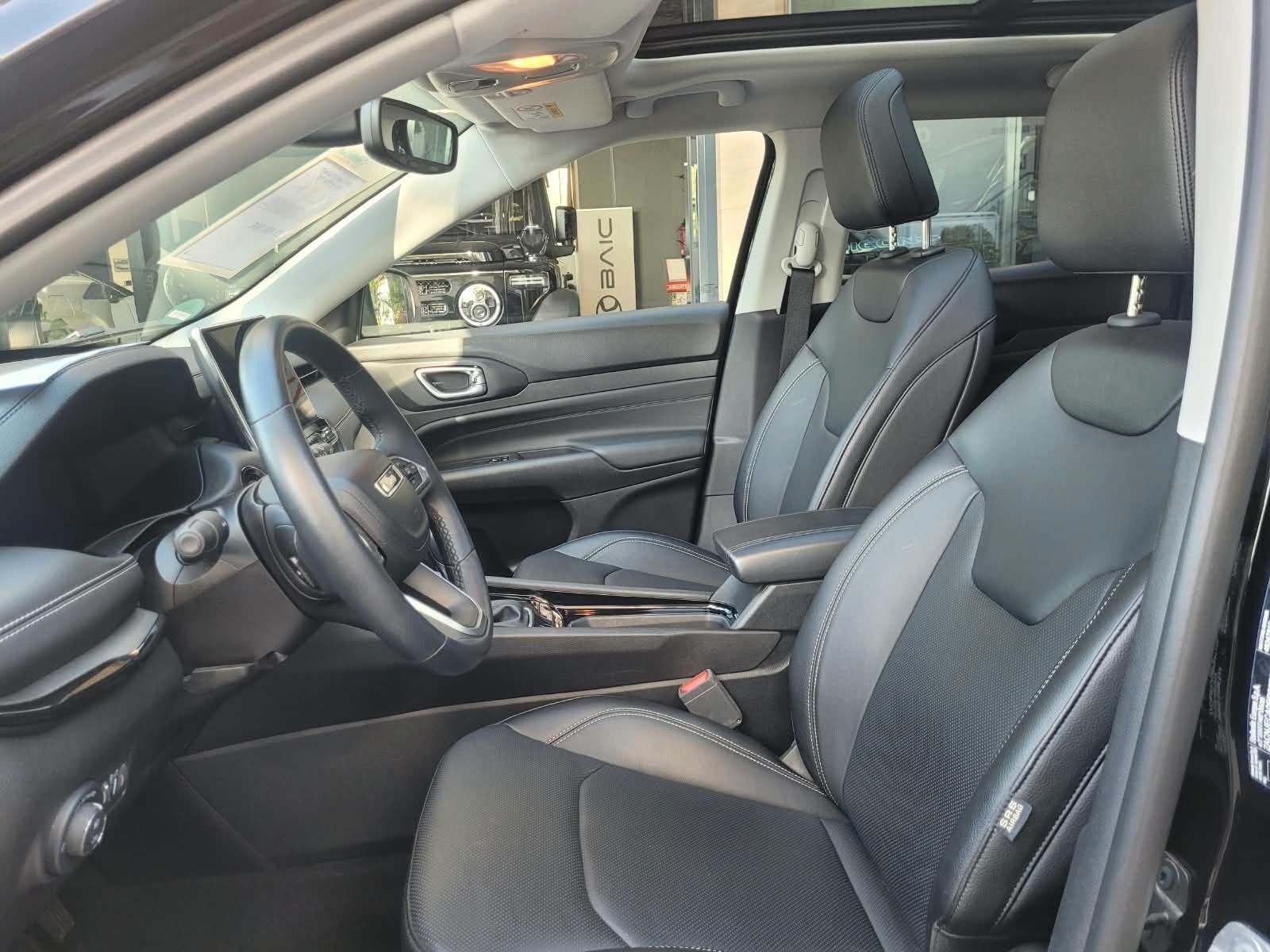 JEEP Compass Summit Mild-Hybrid FWD Ansicht 8 für Fahrzeugdetailseite