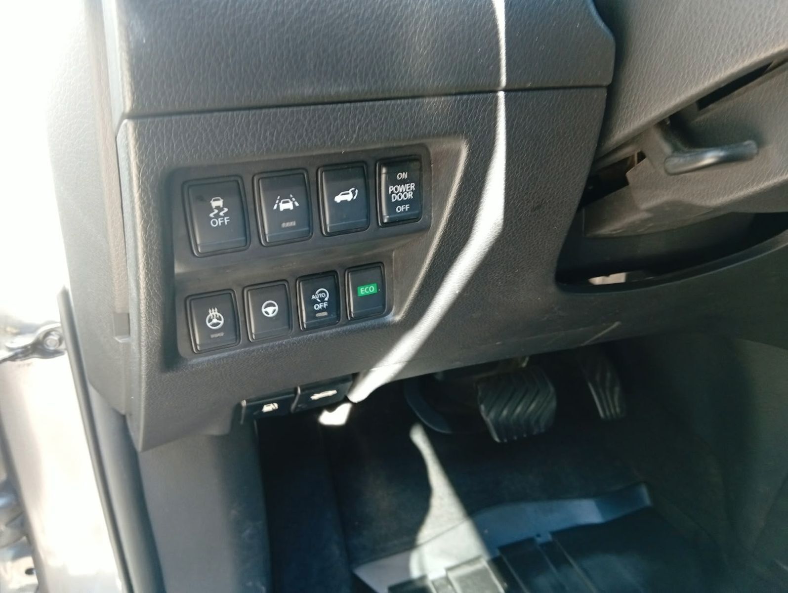 NISSAN X-Trail N-Tec 4x4 N-Way Top Zustand Ansicht 15 für Fahrzeugdetailseite